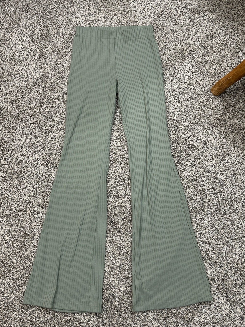 H&M Ribbed Flare Pants in Sage Size S